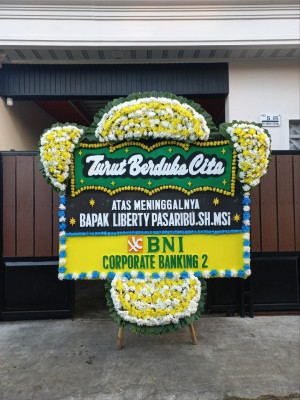Papan Bunga Duka di Maguwoharjo